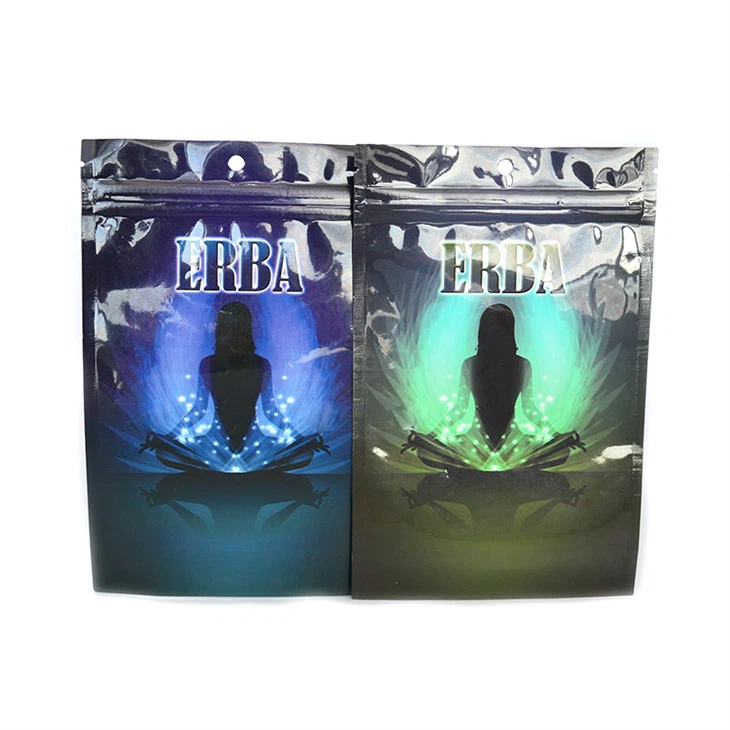 Plastic Cosmetic Facial Mask Ziplock Bag Laminated Mylar Heat Seal Packaging